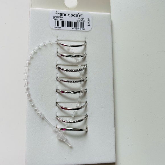Francesca’s Ring Stacking Set - Picture 5 of 6
